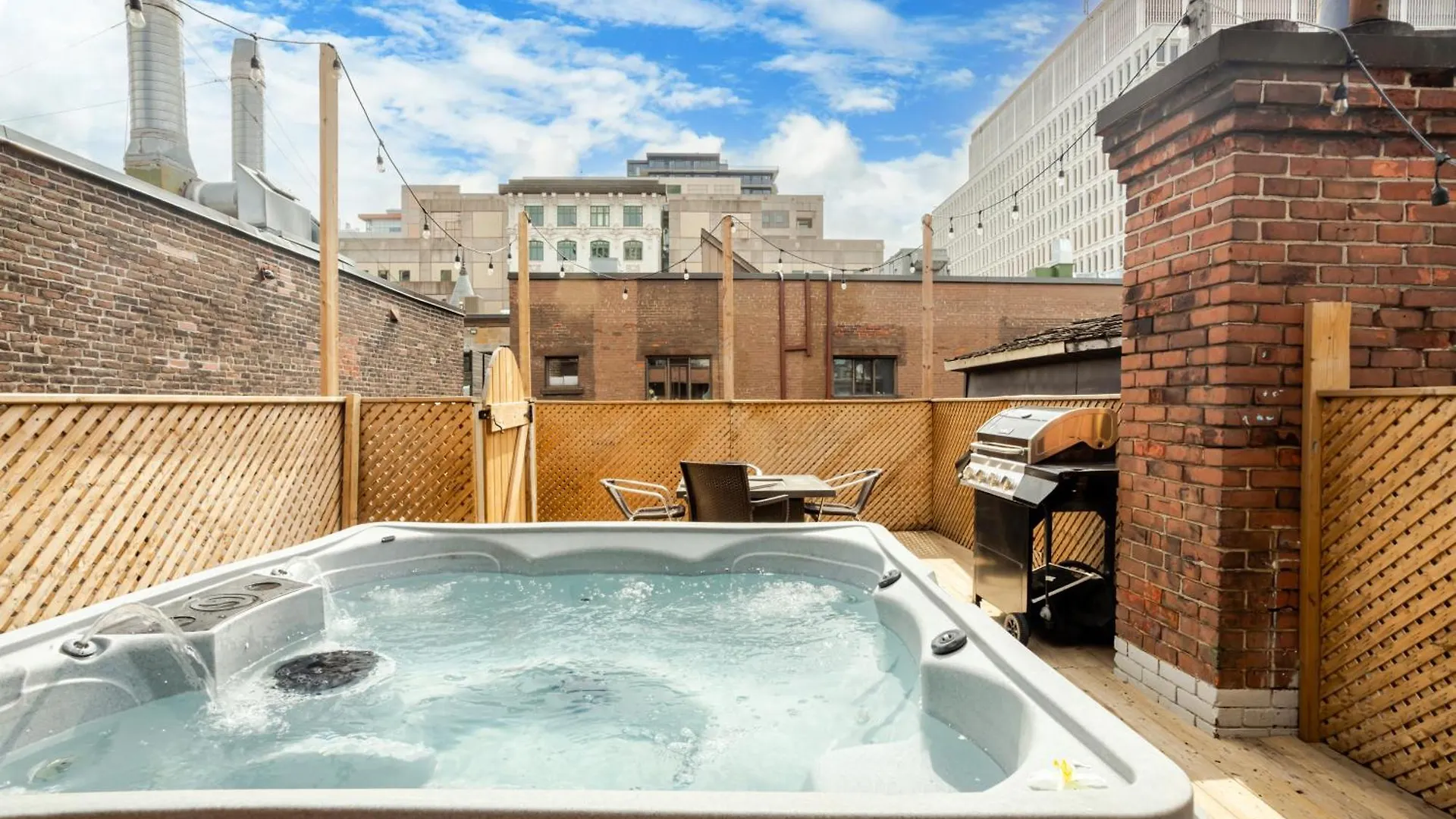 شقة 3Bdr Penthouse, Rooftop And Bbq In Crescent مونتريال كندا
